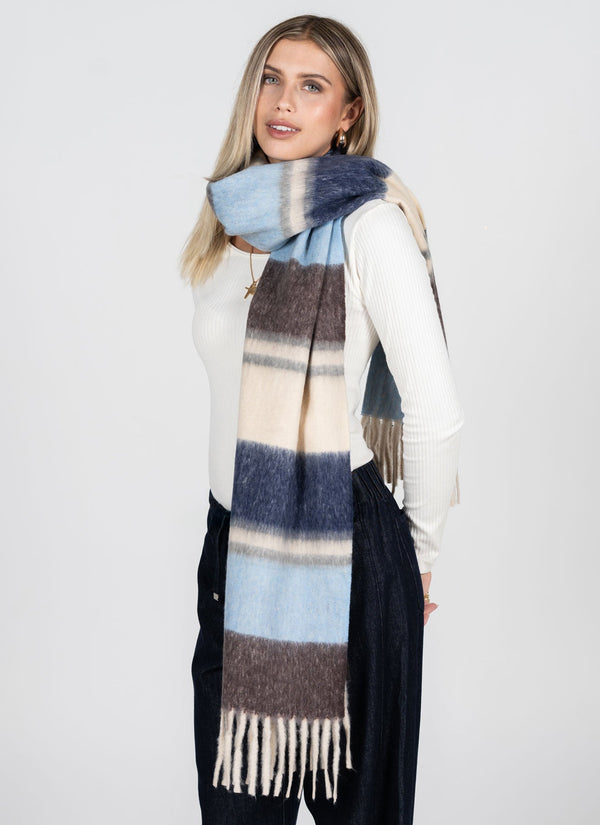 Stripe Pattern Blanket Scarf